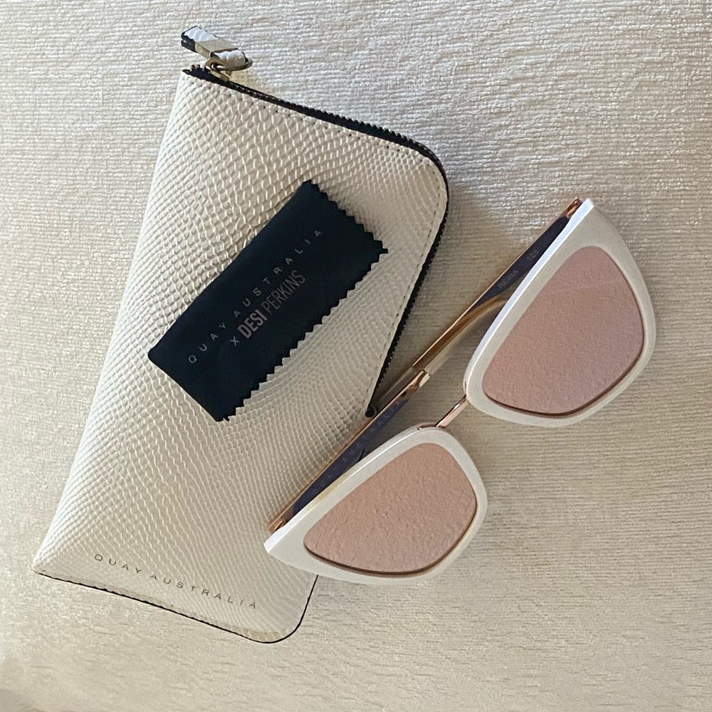 QUAY X JLO // Women’s Sunglasses